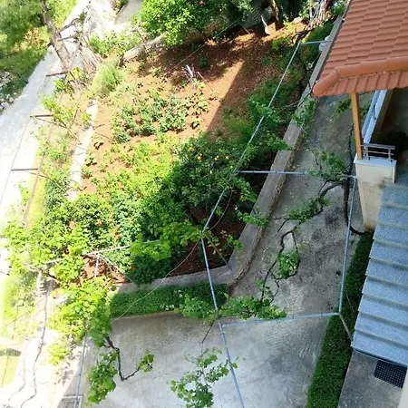 Vila Seitaj شقة ساراندا